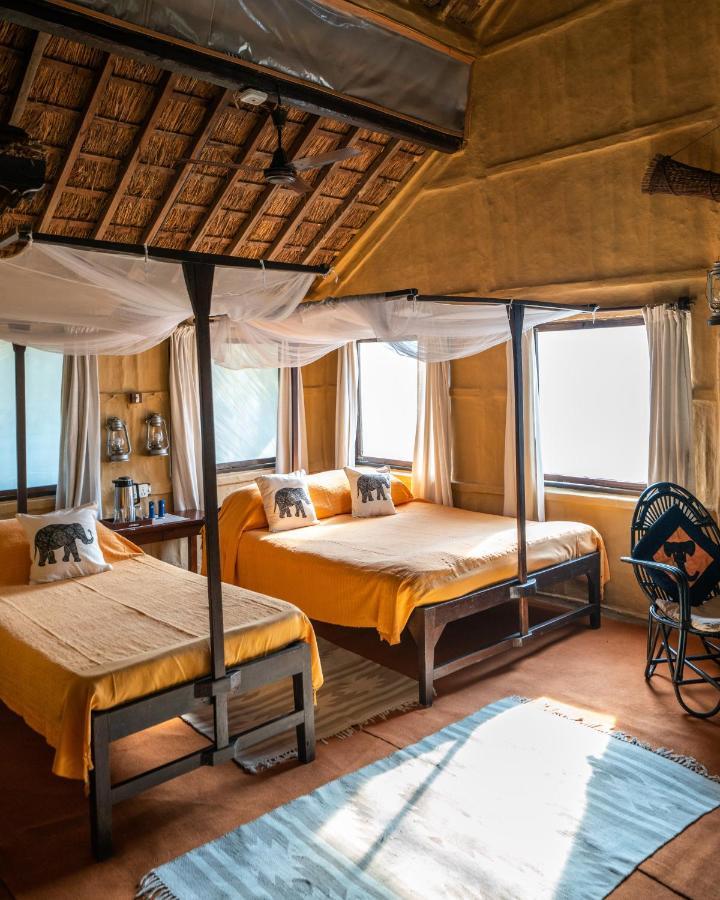 Tiger Tops Karnali Lodge Bardiya 외부 사진